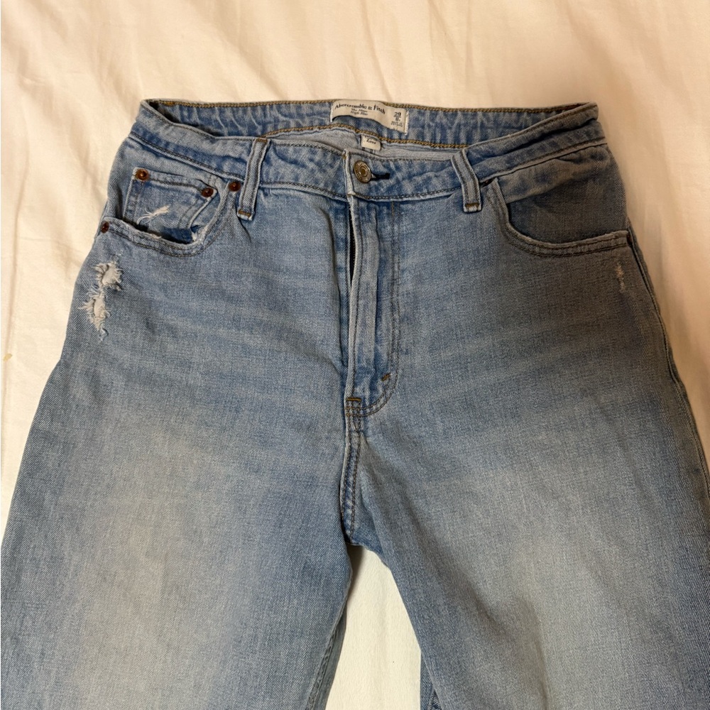 Abercrombie & Fitch Light Blue Relaxed Men’s Jeans